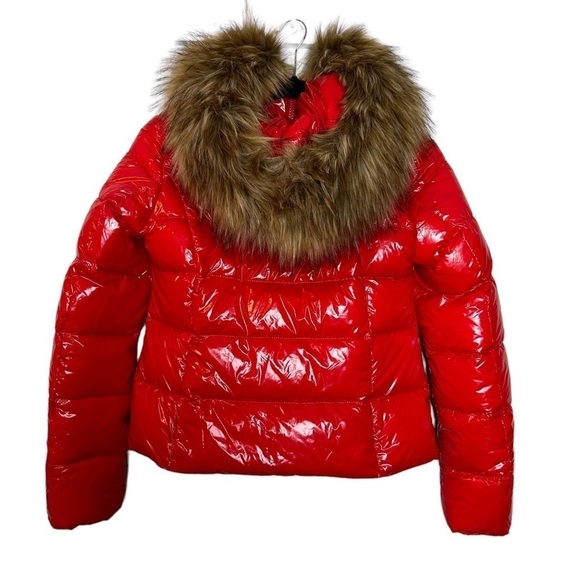 ZIAI Wet Look Red Puffer Hooded Jacket w/ Detachable Faux Fur Trim - Picture 5 of 16